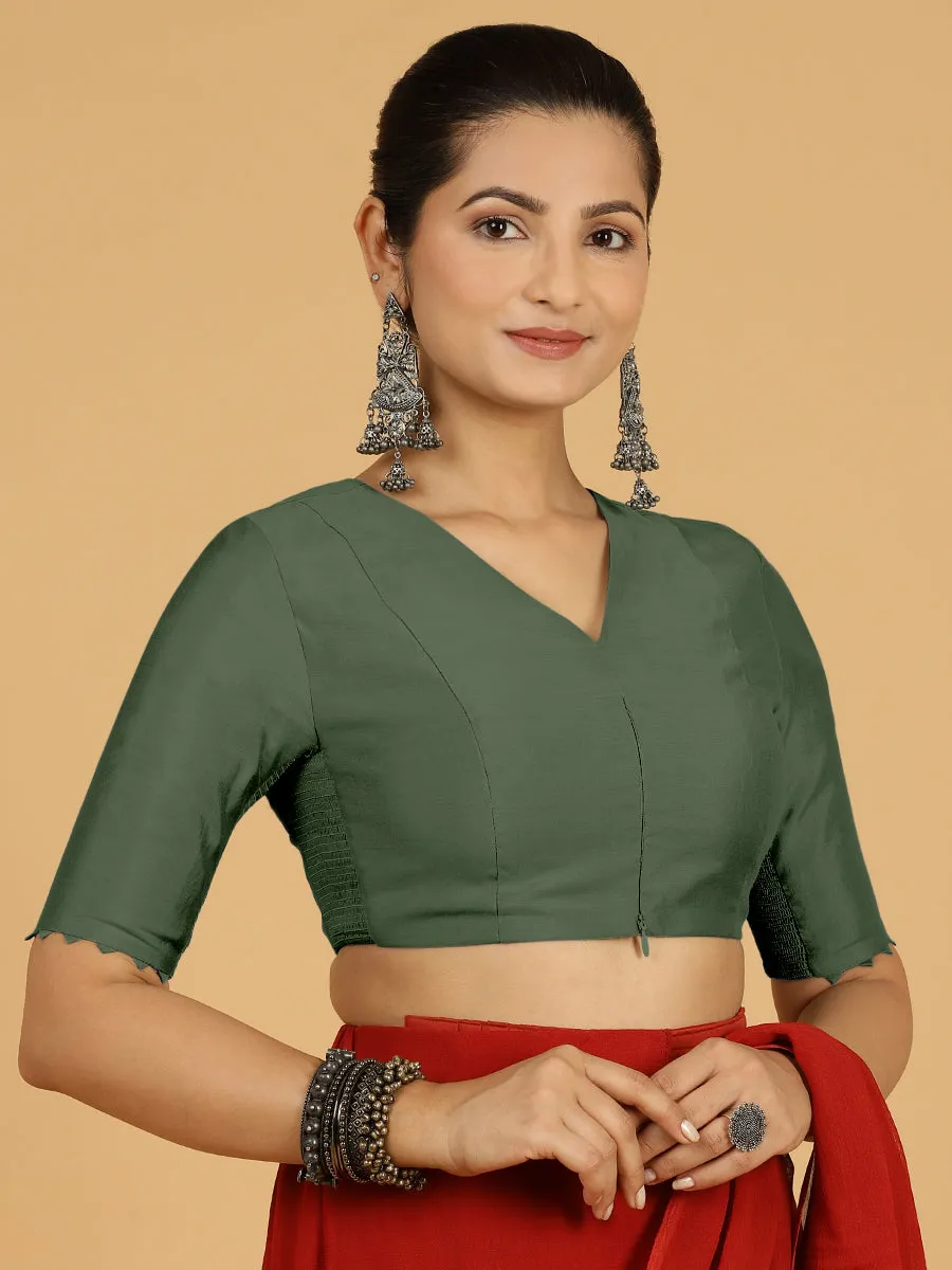 Divya x Rozaana | Elbow Sleeves Saree Blouse in Pine Green